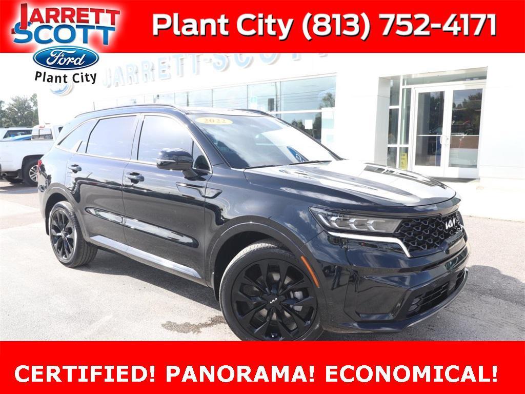 used 2022 Kia Sorento car, priced at $23,204