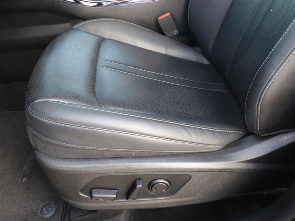 used 2022 Kia Sorento car, priced at $22,863