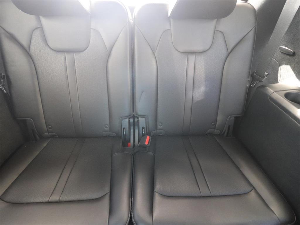 used 2022 Kia Sorento car, priced at $22,863