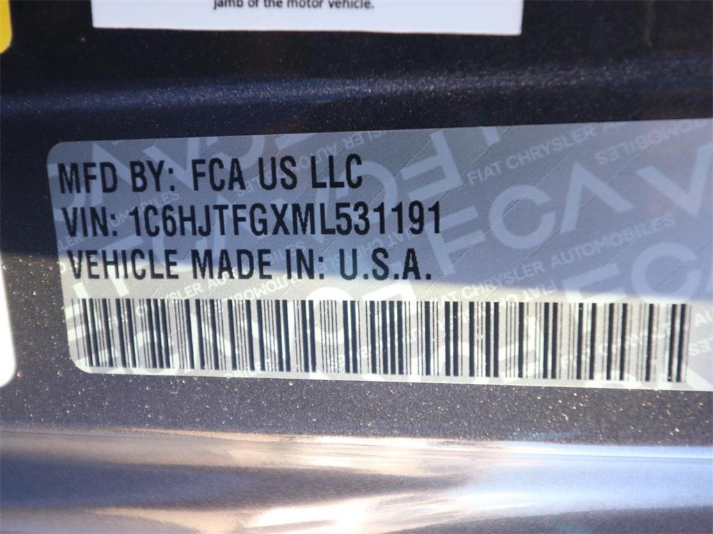 used 2021 Jeep Gladiator car, priced at $33,898