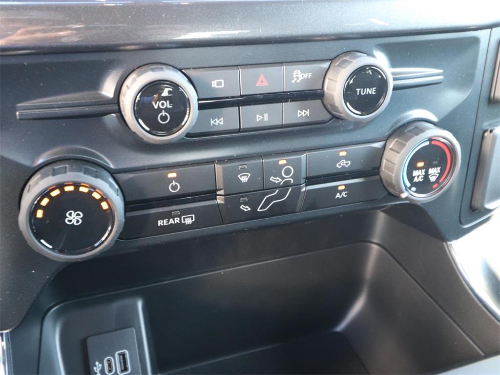 new 2025 Ford F-150 car, priced at $43,168