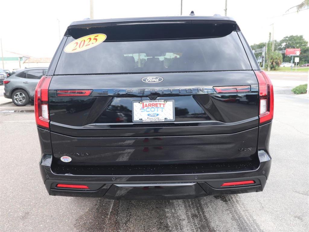 new 2025 Ford Expedition Max car, priced at $85,016