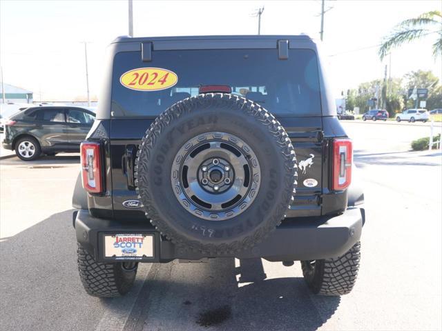 new 2024 Ford Bronco car, priced at $54,401