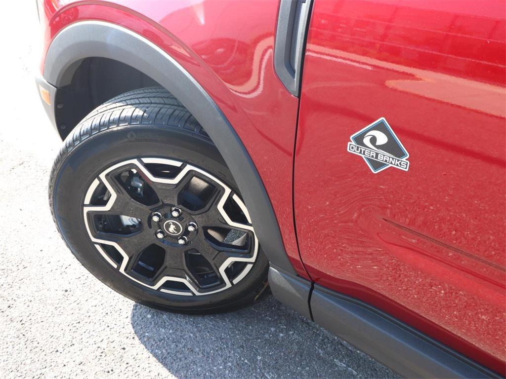 new 2025 Ford Bronco Sport car, priced at $36,786