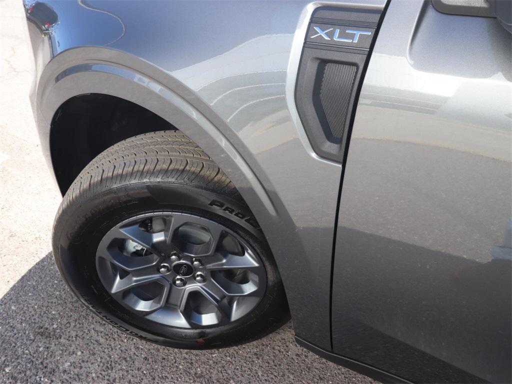 new 2025 Ford Maverick car, priced at $30,233