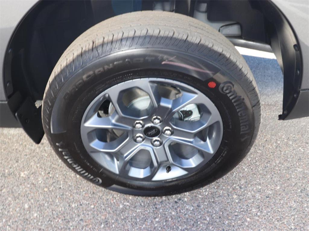 new 2025 Ford Maverick car, priced at $30,233