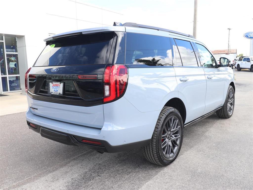 new 2025 Ford Expedition car, priced at $80,601