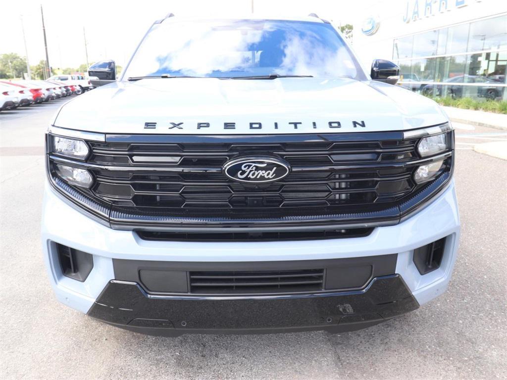 new 2025 Ford Expedition car, priced at $80,601