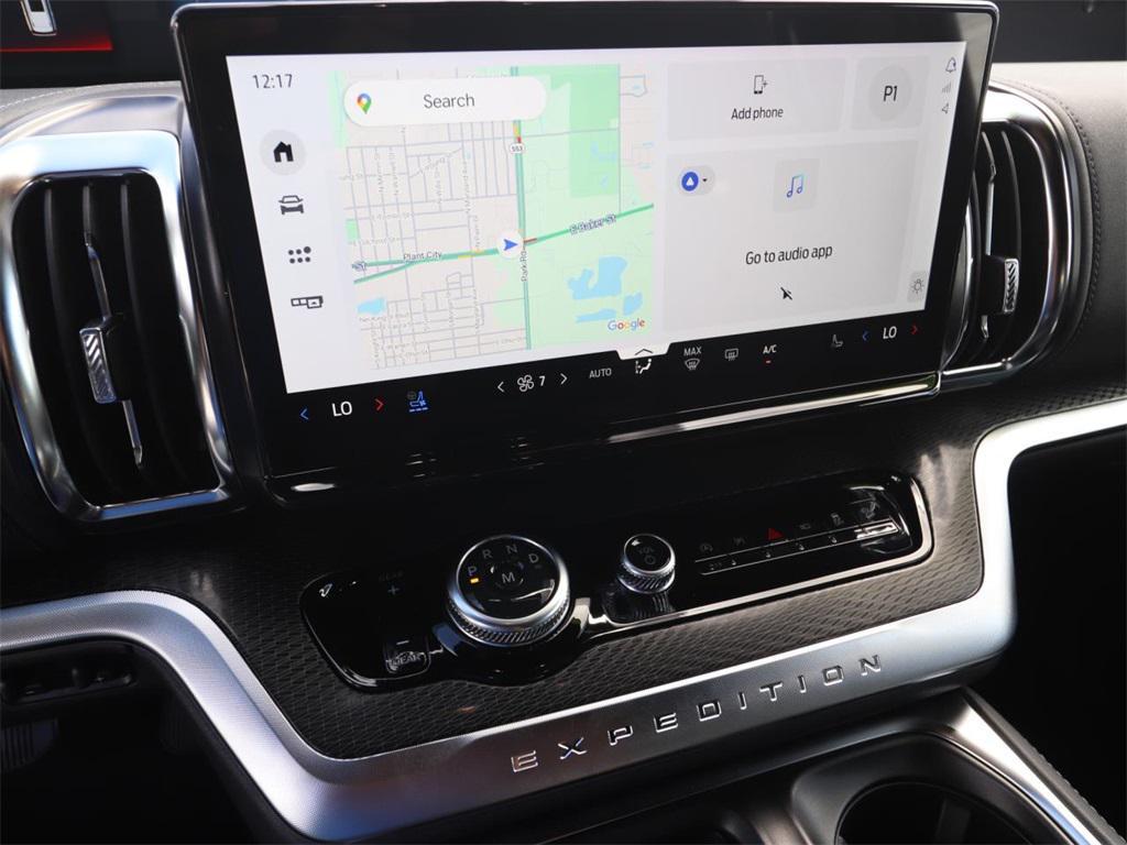 new 2025 Ford Expedition car, priced at $80,601