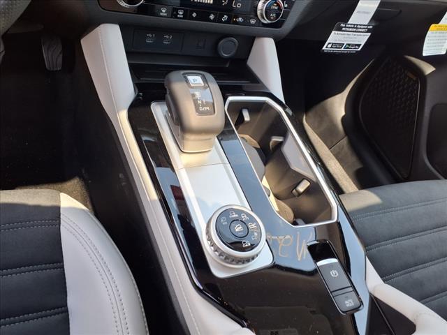new 2025 Mitsubishi Outlander car, priced at $40,715