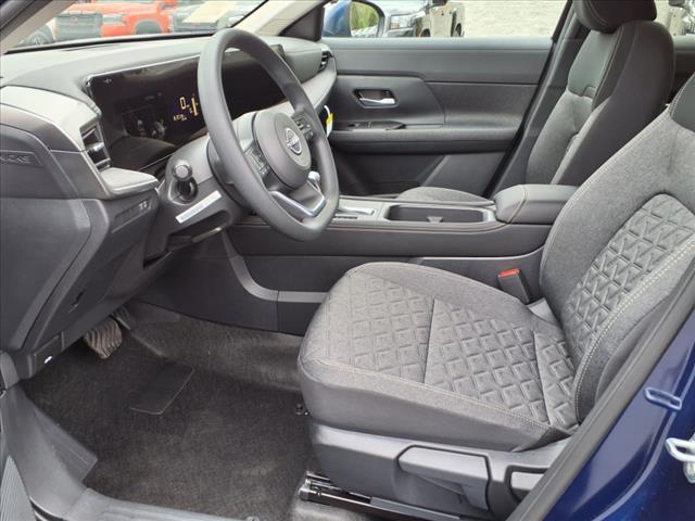 new 2025 Nissan Kicks car, priced at $29,480