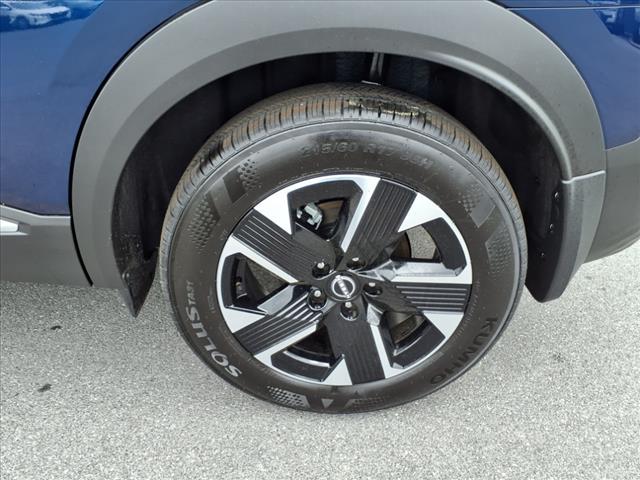new 2025 Nissan Kicks car, priced at $29,480