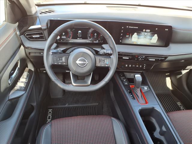 new 2025 Nissan Kicks car, priced at $29,935