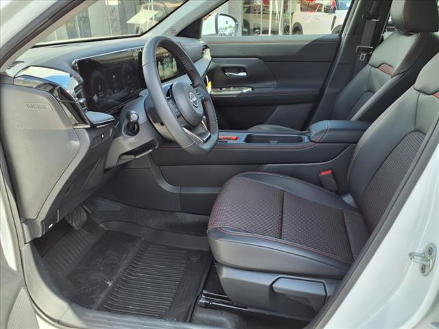 new 2025 Nissan Kicks car, priced at $29,935