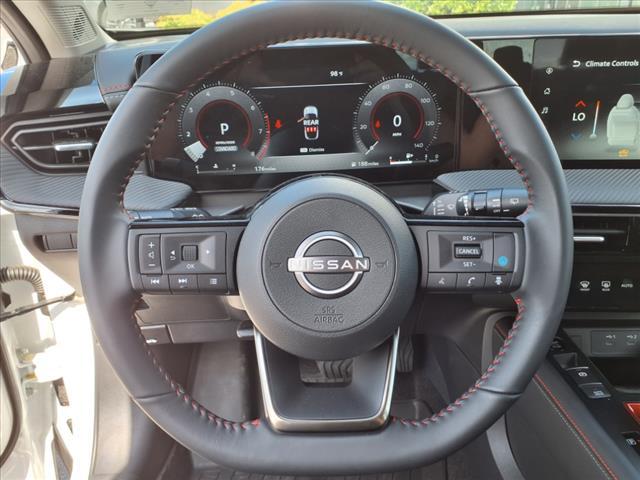 new 2025 Nissan Kicks car, priced at $29,935
