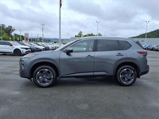 used 2025 Nissan Rogue car, priced at $29,998
