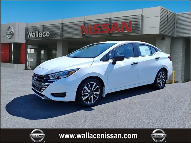 new 2025 Nissan Versa car, priced at $22,035