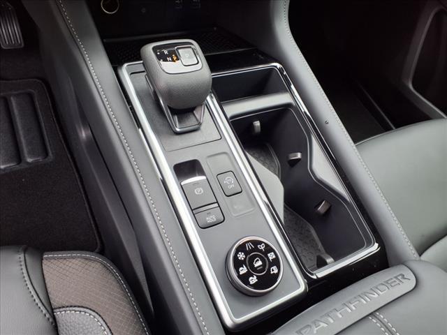 new 2025 Nissan Pathfinder car, priced at $45,785