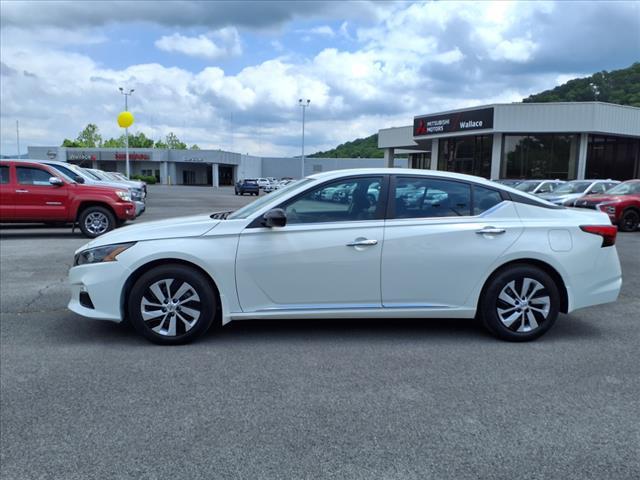 used 2022 Nissan Altima car, priced at $25,998