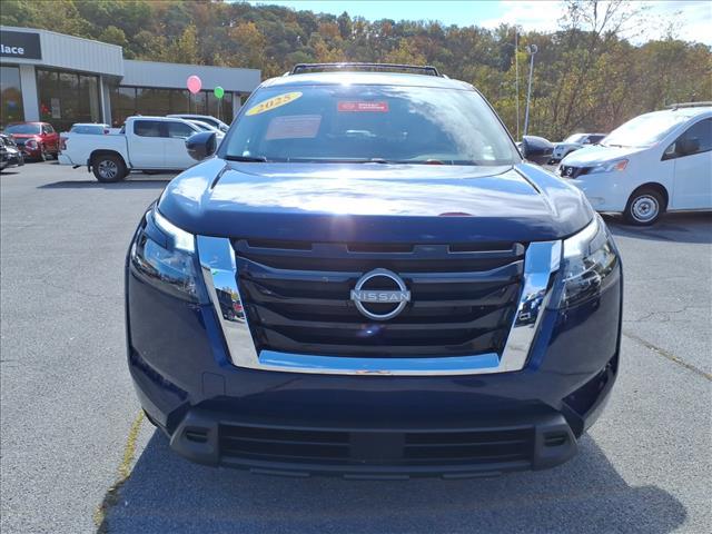 used 2025 Nissan Pathfinder car, priced at $38,998