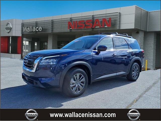 used 2025 Nissan Pathfinder car, priced at $38,998