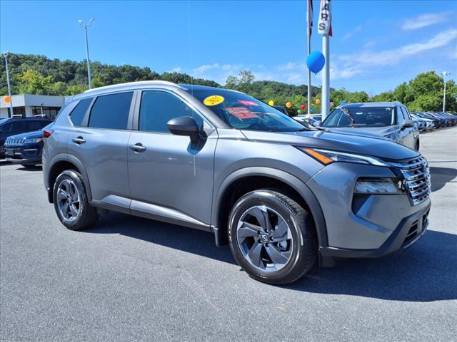 used 2025 Nissan Rogue car, priced at $29,998