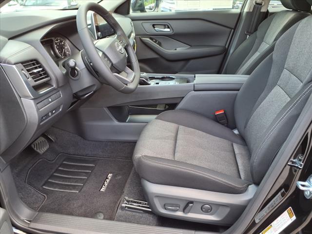 new 2025 Nissan Rogue car, priced at $32,090