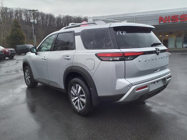 new 2025 Nissan Pathfinder car, priced at $47,960