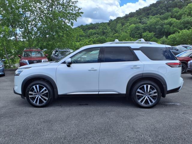new 2025 Nissan Pathfinder car, priced at $53,935