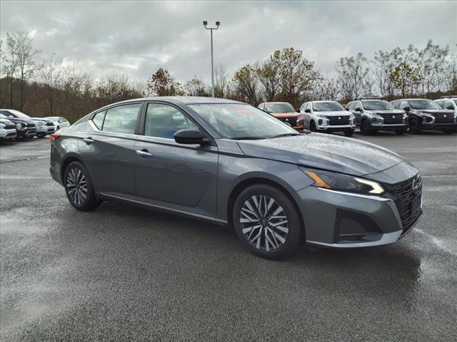 used 2024 Nissan Altima car, priced at $23,998