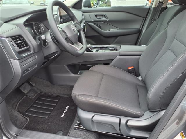 new 2025 Nissan Rogue car, priced at $32,200