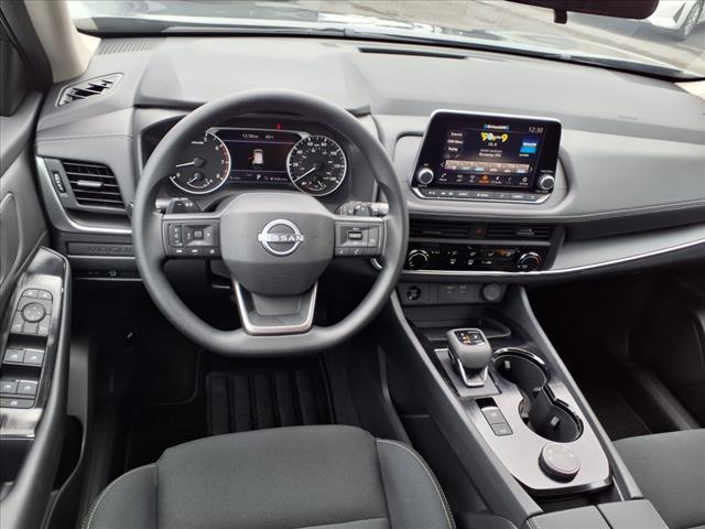 new 2025 Nissan Rogue car, priced at $32,200