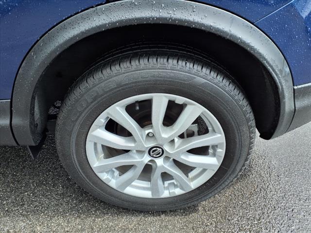 used 2022 Nissan Rogue Sport car, priced at $25,988