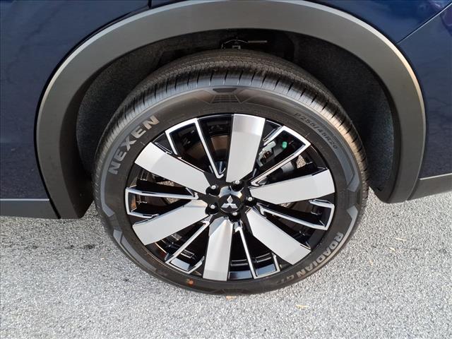 new 2025 Mitsubishi Outlander car, priced at $41,000