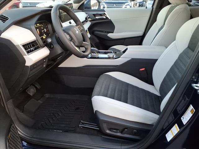 new 2025 Mitsubishi Outlander car, priced at $41,000