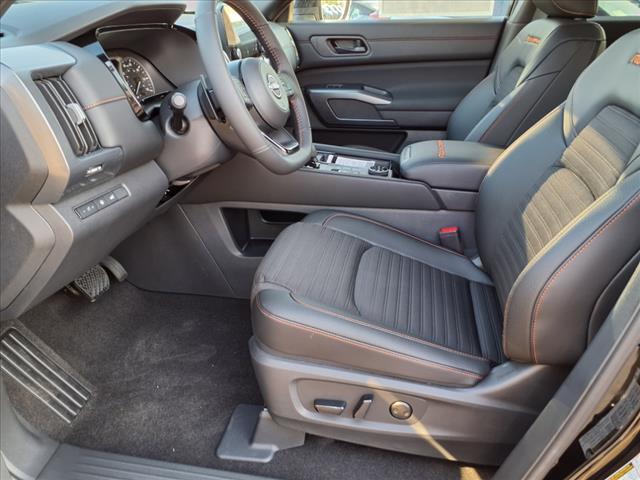 new 2025 Nissan Pathfinder car, priced at $46,505