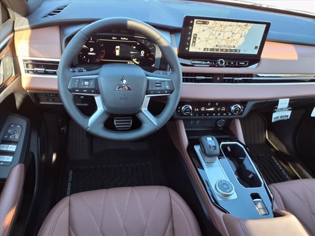 new 2025 Mitsubishi Outlander car, priced at $46,995