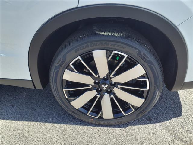 new 2025 Mitsubishi Outlander car, priced at $40,715