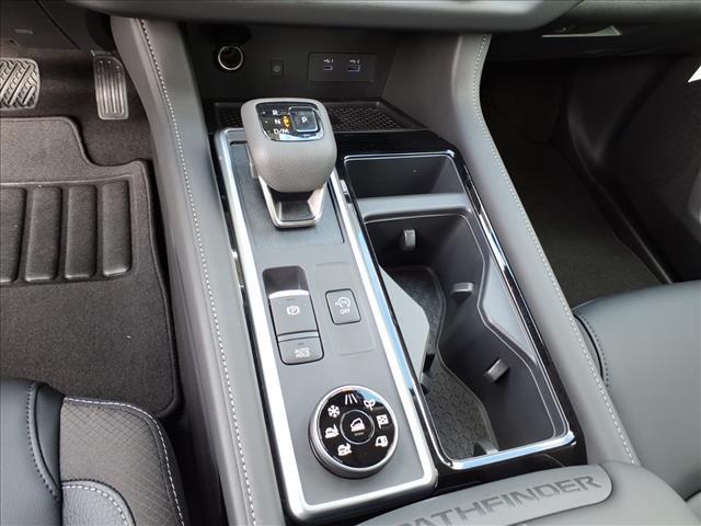 new 2025 Nissan Pathfinder car, priced at $46,625