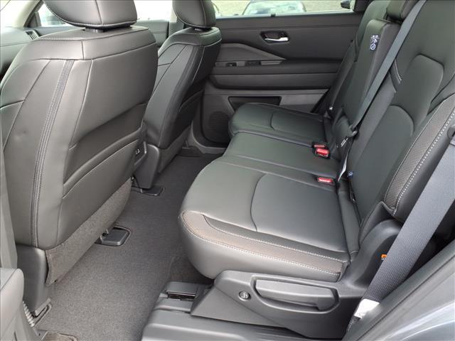 new 2025 Nissan Pathfinder car, priced at $46,625
