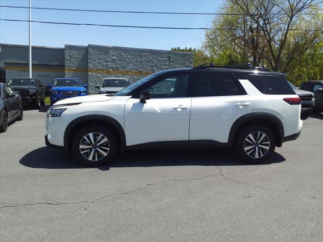 new 2024 Nissan Pathfinder car, priced at $47,680