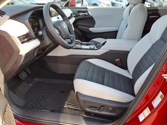 new 2025 Mitsubishi Outlander car, priced at $41,595