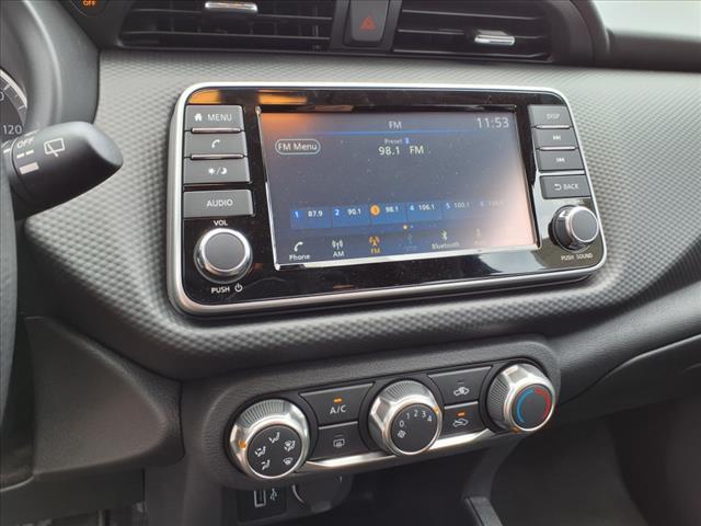 new 2025 Nissan Kicks Play car, priced at $23,760
