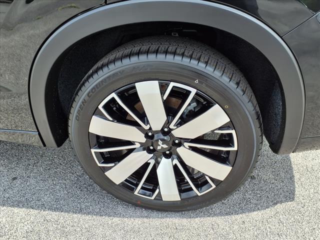 new 2025 Mitsubishi Outlander car, priced at $46,590