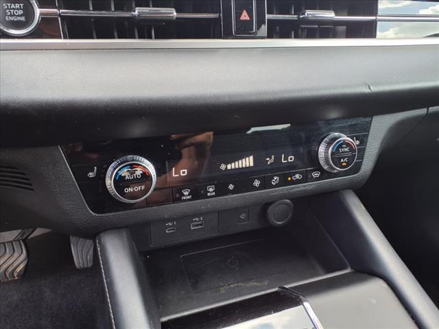 used 2024 Mitsubishi Outlander car, priced at $27,998