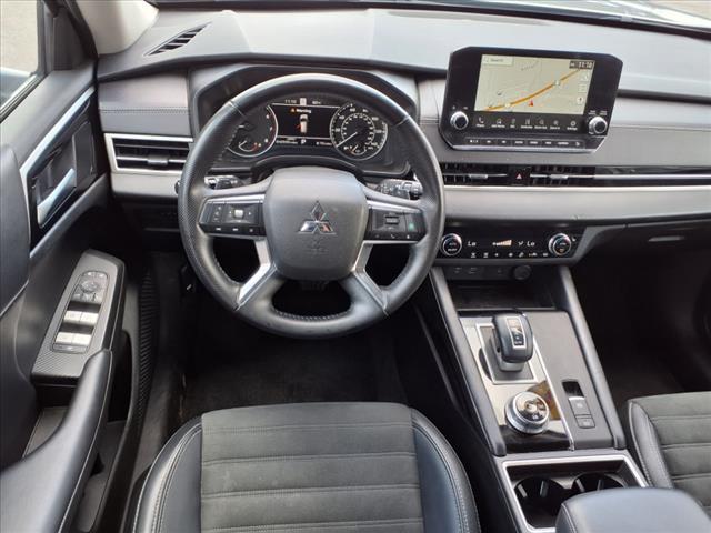 used 2024 Mitsubishi Outlander car, priced at $27,998