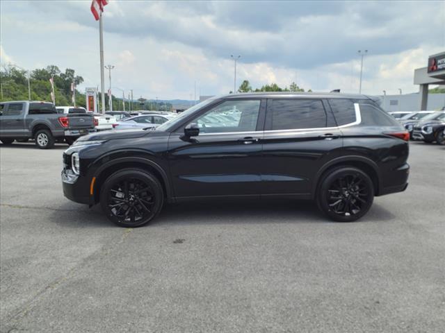 new 2024 Mitsubishi Outlander car, priced at $37,075