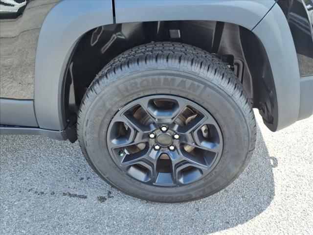 used 2021 Jeep Cherokee car, priced at $23,988