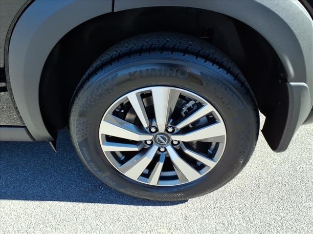 new 2025 Nissan Pathfinder car, priced at $46,590