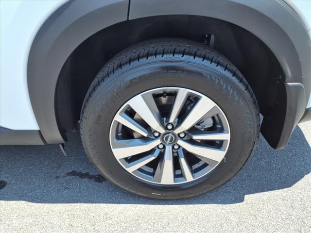 new 2025 Nissan Pathfinder car, priced at $47,015